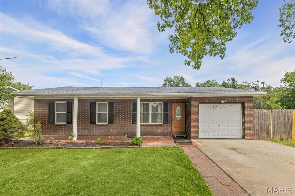 1517 Doris Avenue, Cahokia, IL 62206