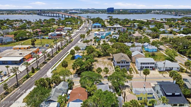 215 S Oleander Avenue, Daytona Beach, FL 32118