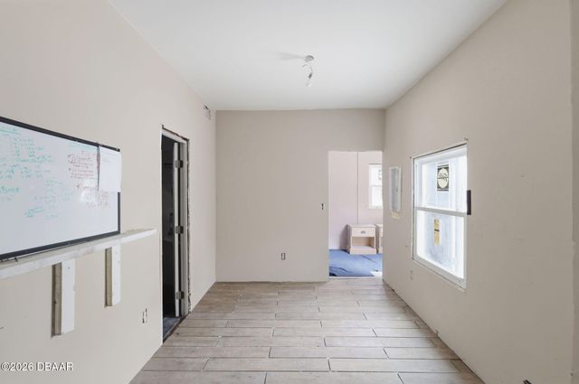 215 S Oleander Avenue, Daytona Beach, FL 32118