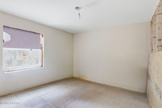 215 S Oleander Avenue, Daytona Beach, FL 32118