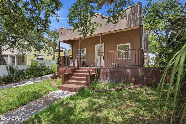 215 S Oleander Avenue, Daytona Beach, FL 32118