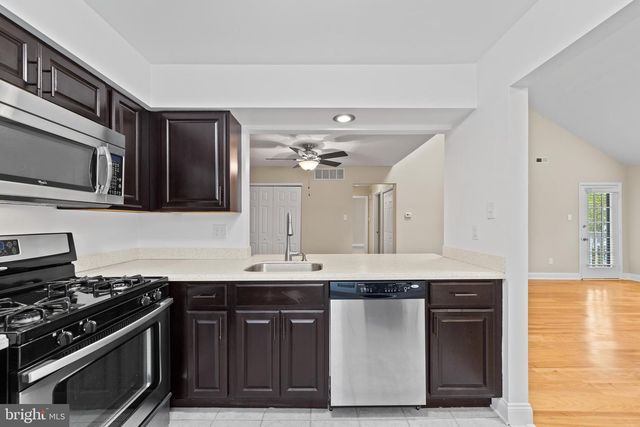 722 SEDGEWICK CT, Sewell, NJ 08080