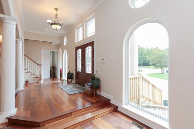 1608 Venetian WAY, Chesapeake, VA 23322