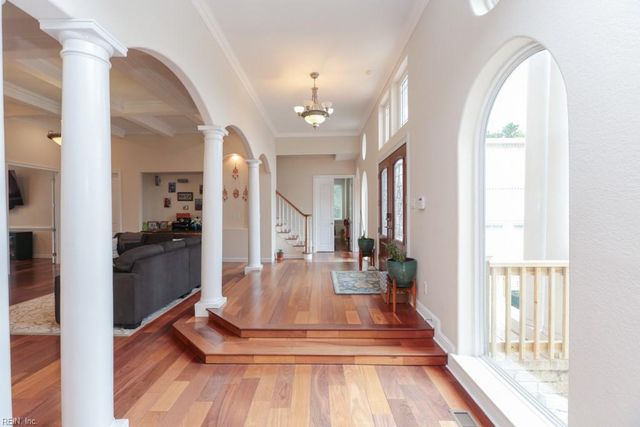 1608 Venetian WAY, Chesapeake, VA 23322