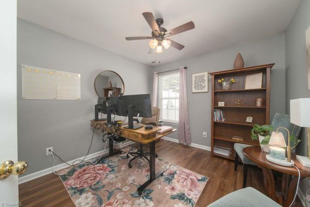 3828 Robbins Brook Drive, Winston-salem, NC 27107