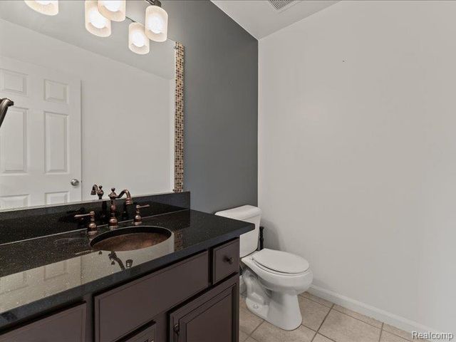 29213 Rachid Lane, Chesterfield, MI 48047