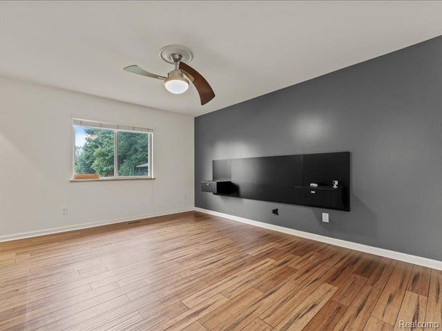 29213 Rachid Lane, Chesterfield, MI 48047