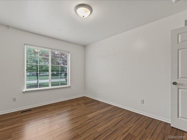 29213 Rachid Lane, Chesterfield, MI 48047