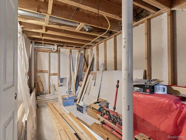 29213 Rachid Lane, Chesterfield, MI 48047