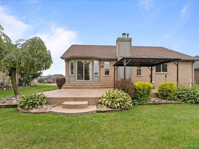 29213 Rachid Lane, Chesterfield, MI 48047