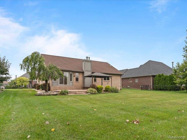 29213 Rachid Lane, Chesterfield, MI 48047
