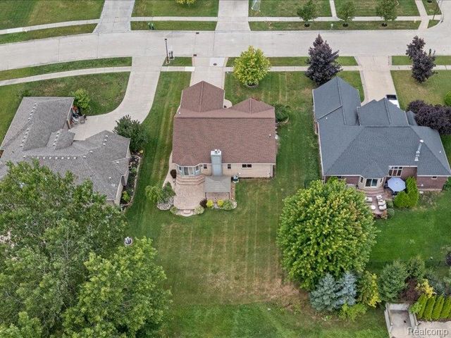 29213 Rachid Lane, Chesterfield, MI 48047