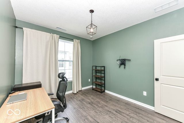 1039 Valentine Lane, Carmel, IN 46032