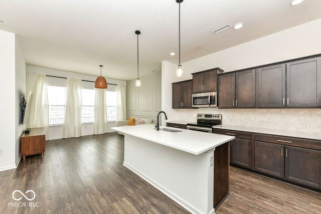 1039 Valentine Lane, Carmel, IN 46032