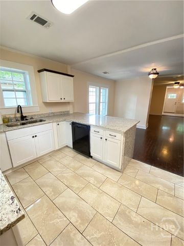 615 Orchard Street, Savannah, GA 31405