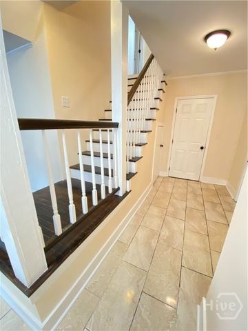615 Orchard Street, Savannah, GA 31405