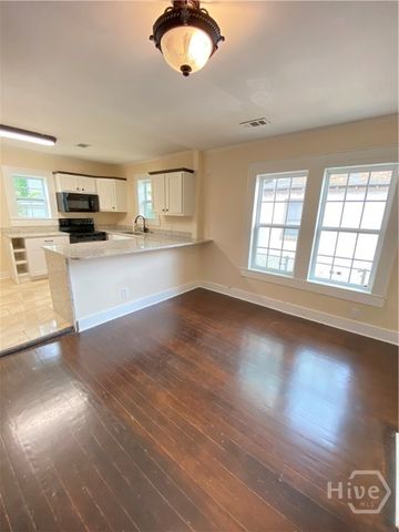 615 Orchard Street, Savannah, GA 31405