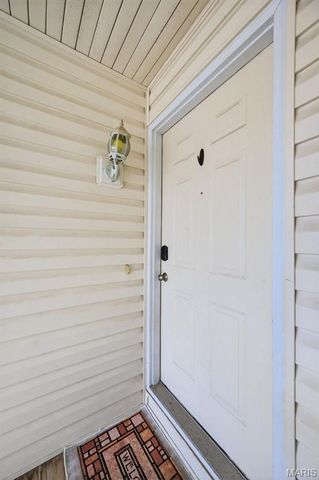 801 Sugar Valley Court 5, St Peters, MO 63376