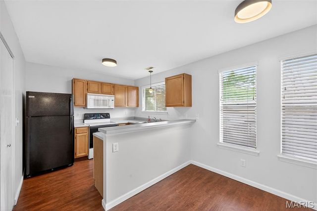 801 Sugar Valley Court 5, St Peters, MO 63376