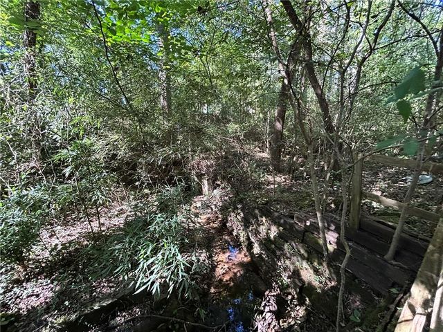 31 Creekwood Road, Winder, GA 30680