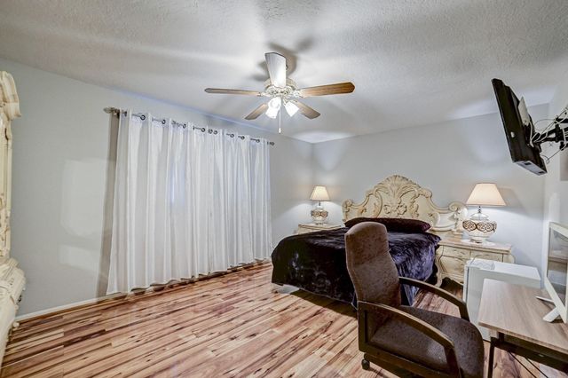 7900 Westheimer Road 202, Houston, TX 77063