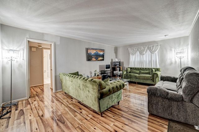 7900 Westheimer Road 202, Houston, TX 77063