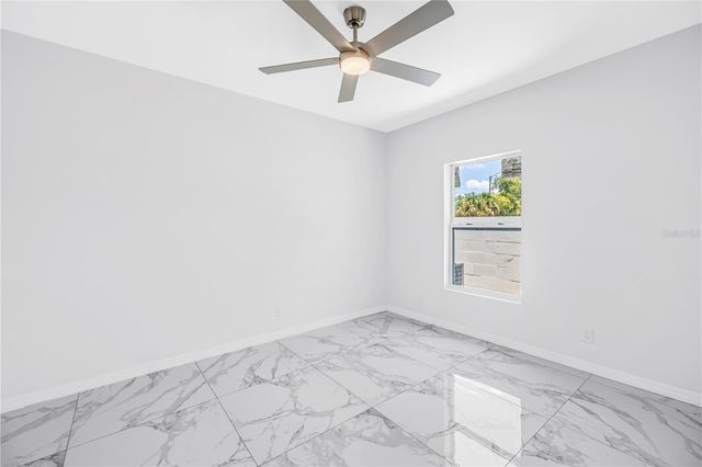 1827 16TH STREET S, St Petersburg, FL 33705