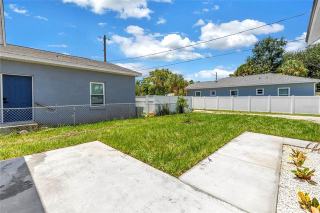 1827 16TH STREET S, St Petersburg, FL 33705