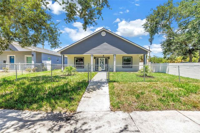 1827 16TH STREET S, St Petersburg, FL 33705