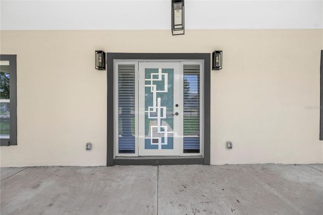 1827 16TH STREET S, St Petersburg, FL 33705