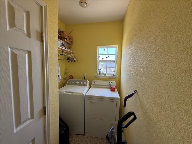 978 Mary Ann, Crystal Beach, TX 77650