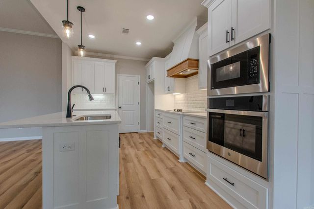 101 Barton Street, Beebe, AR 72012