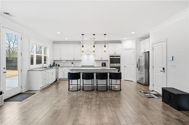 5115 Five Forks Trickum SW Road, Lilburn, GA 30047