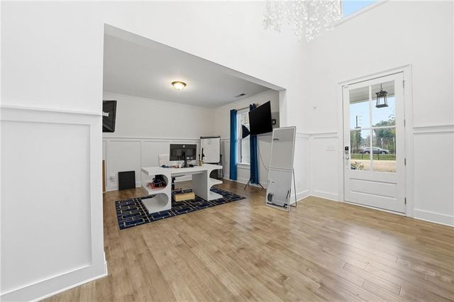 5115 Five Forks Trickum SW Road, Lilburn, GA 30047