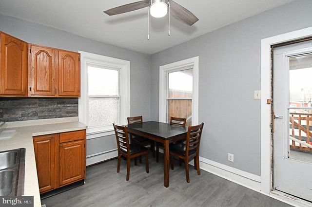 379 N CHARLOTTE ST, Pottstown, PA 19464