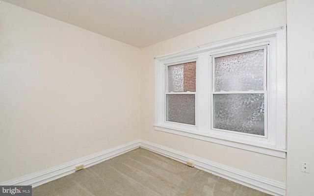 379 N CHARLOTTE ST, Pottstown, PA 19464