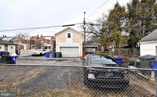 379 N CHARLOTTE ST, Pottstown, PA 19464