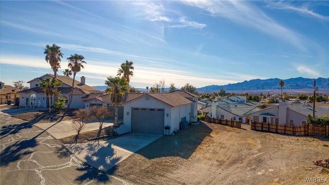 2519 Country Club Place, Bullhead City, AZ 86442