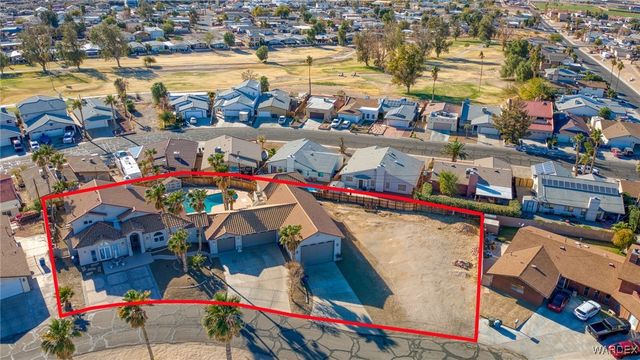 2519 Country Club Place, Bullhead City, AZ 86442