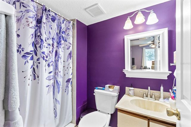 2246 COACH HOUSE BOULEVARD 504, Orlando, FL 32812