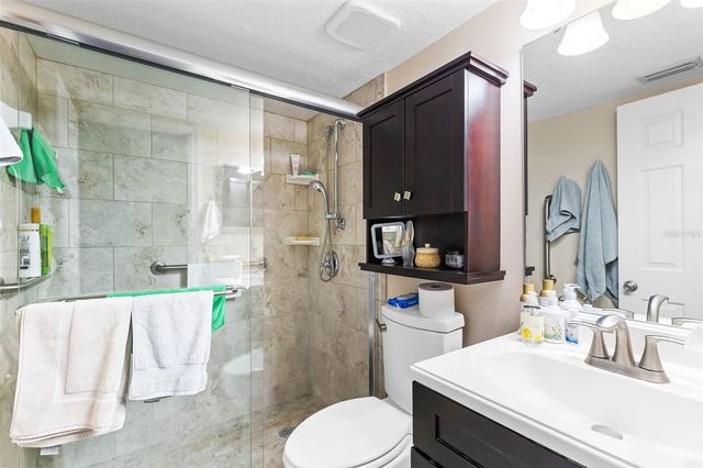 2246 COACH HOUSE BOULEVARD 504, Orlando, FL 32812