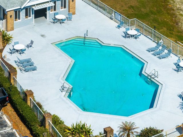 2246 COACH HOUSE BOULEVARD 504, Orlando, FL 32812