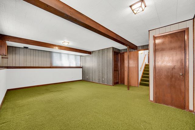 511 W Arquilla Drive, Glenwood, IL 60425