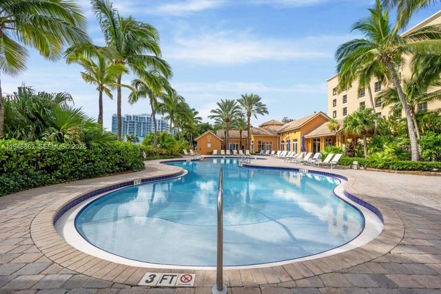 3330 NE 190th St 1912, Aventura, FL 33180