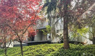 3838 Lake Washington Boulevard SE #B-5, Bellevue, WA 98006