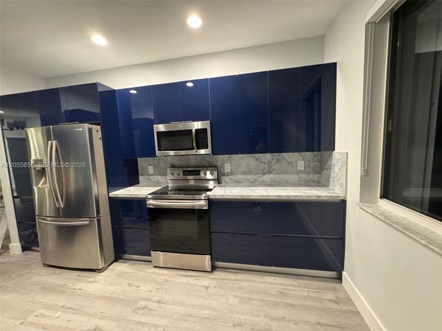 4319 Greenbriar Lane, Weston, FL 33331