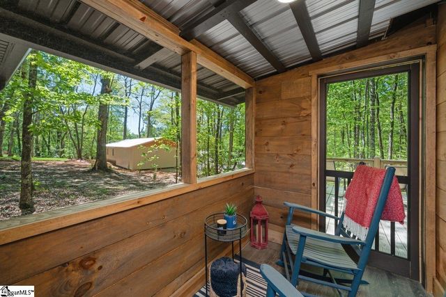 730 W Cove Drive, Mountain Rest, SC 29664
