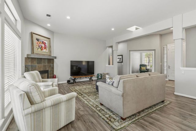 4818 Grosbeak Drive, Klamath Falls, OR 97601