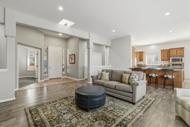 4818 Grosbeak Drive, Klamath Falls, OR 97601