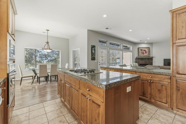 4818 Grosbeak Drive, Klamath Falls, OR 97601